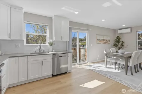 3536 S Brandon Street Seattle WA 98118