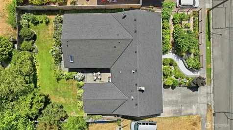 1323 N Heatherwood E Tacoma WA 98406