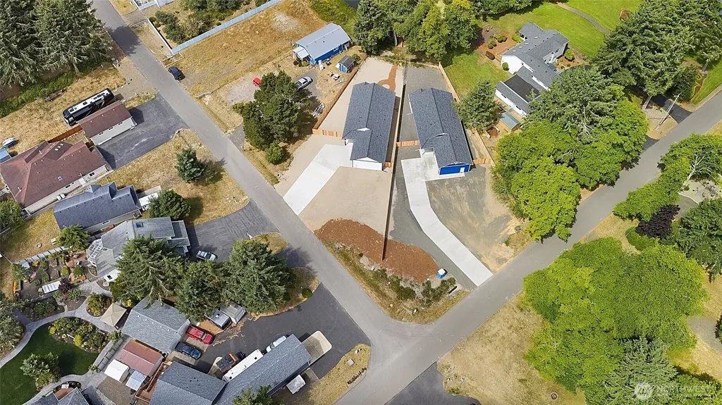 645 Itswoot Avenue SE Ocean Shores WA 98569