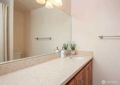 8821 221st Place SW Edmonds WA 98026