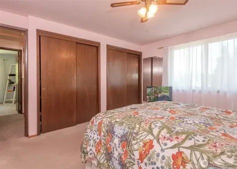 8821 221st Place SW Edmonds WA 98026
