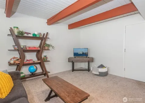 8821 221st Place SW Edmonds WA 98026