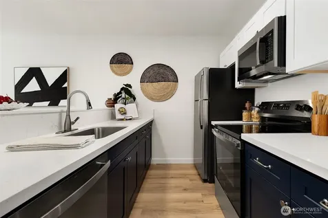 5824 NE 75th Street Seattle WA 98115
