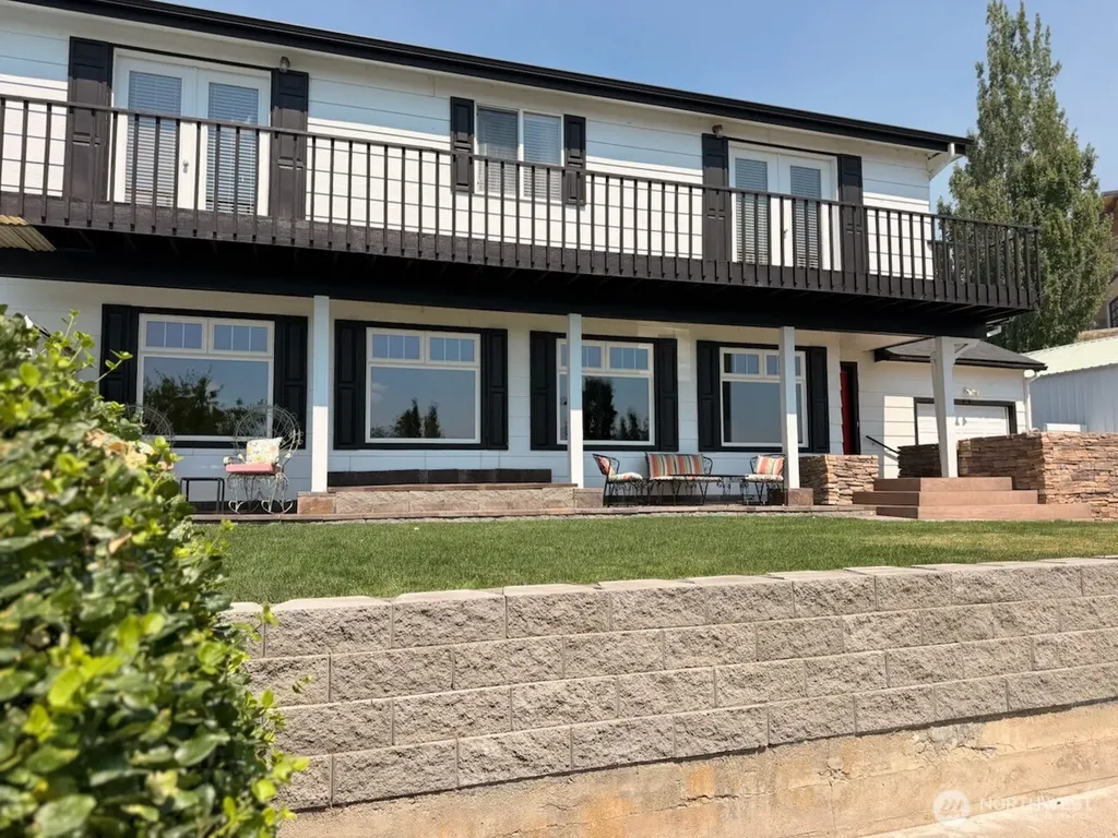175 Green Avenue Manson WA 98831