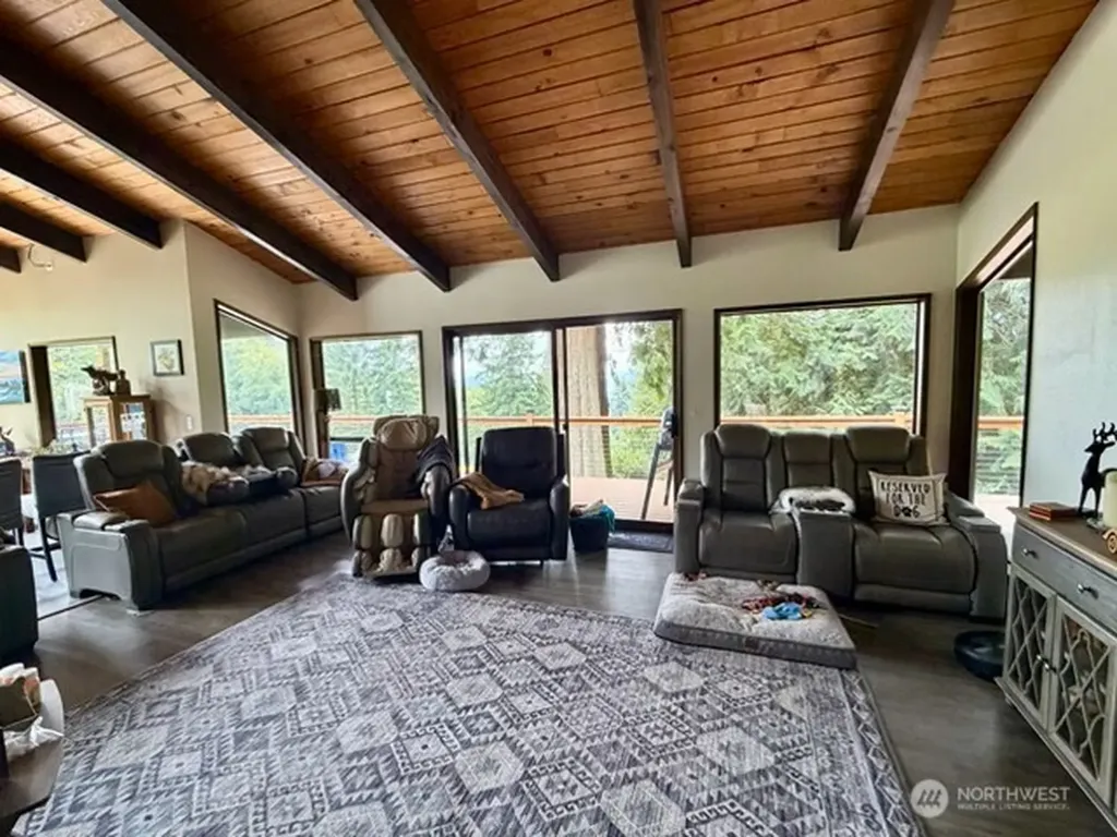 862 Lone Oak Road Longview WA 98632