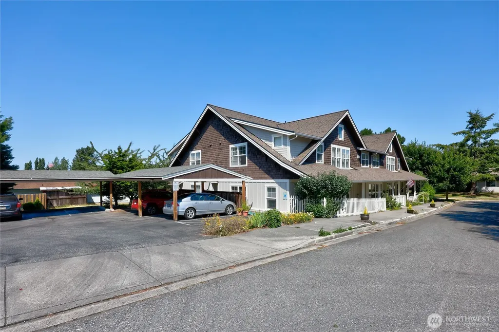 350 Castellano Way Port Townsend WA 98368