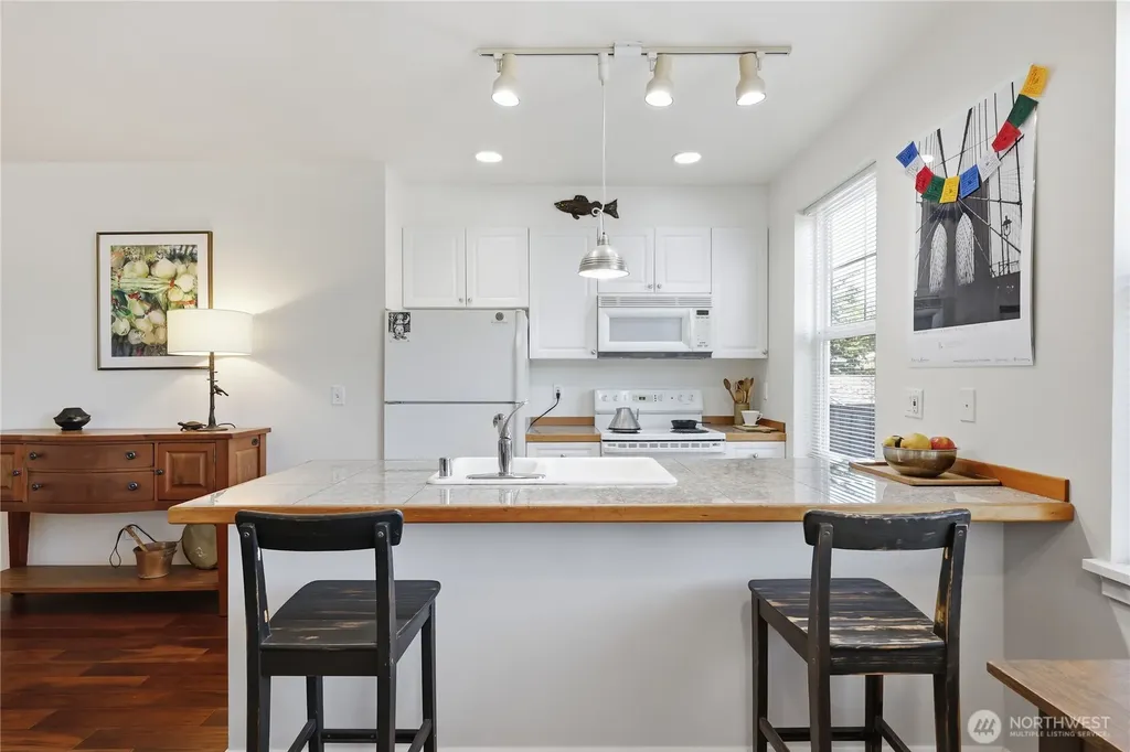 350 Castellano Way Port Townsend WA 98368