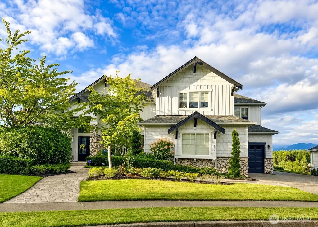 7014 Cascade Avenue SE Snoqualmie WA 98065