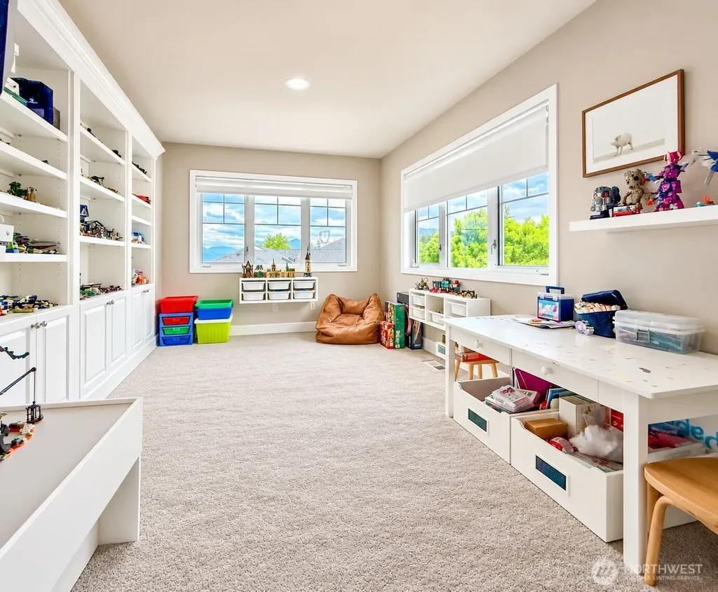 7014 Cascade Avenue SE Snoqualmie WA 98065