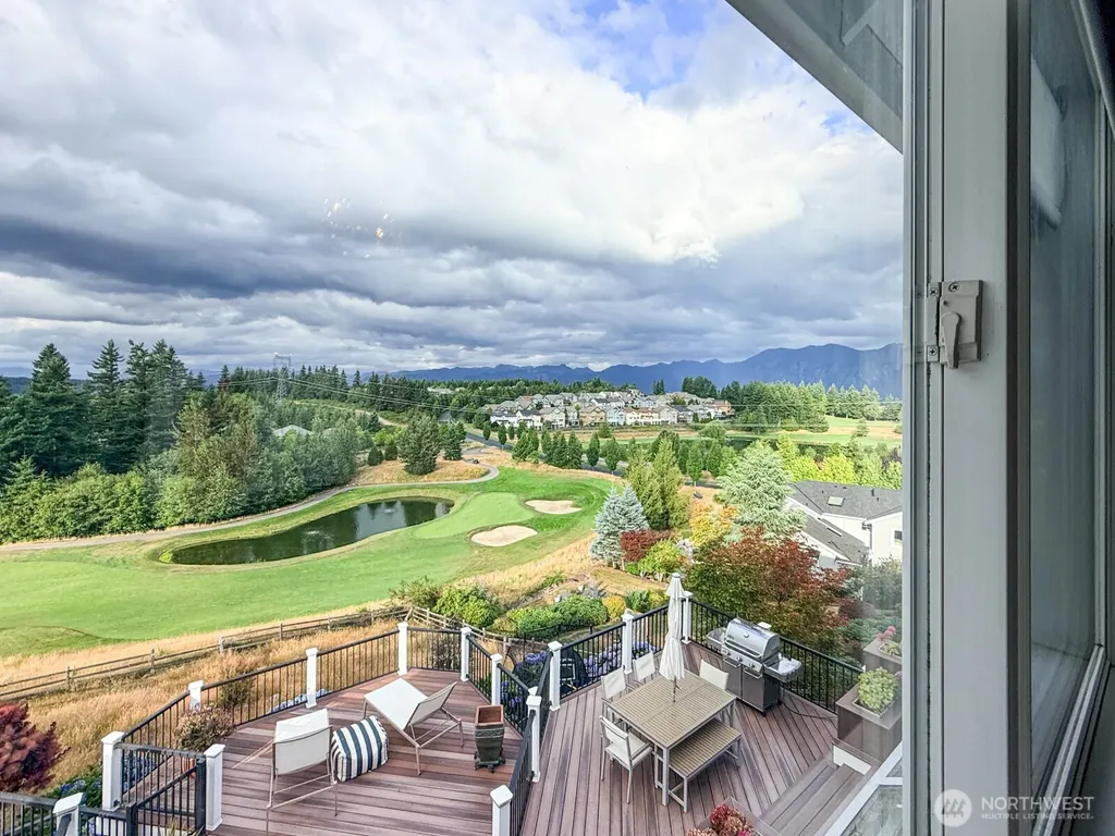 7014 Cascade Avenue SE Snoqualmie WA 98065