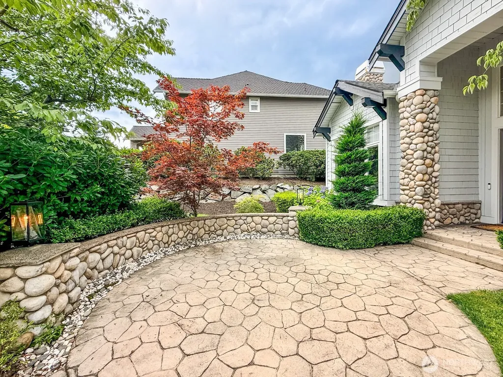 7014 Cascade Avenue SE Snoqualmie WA 98065
