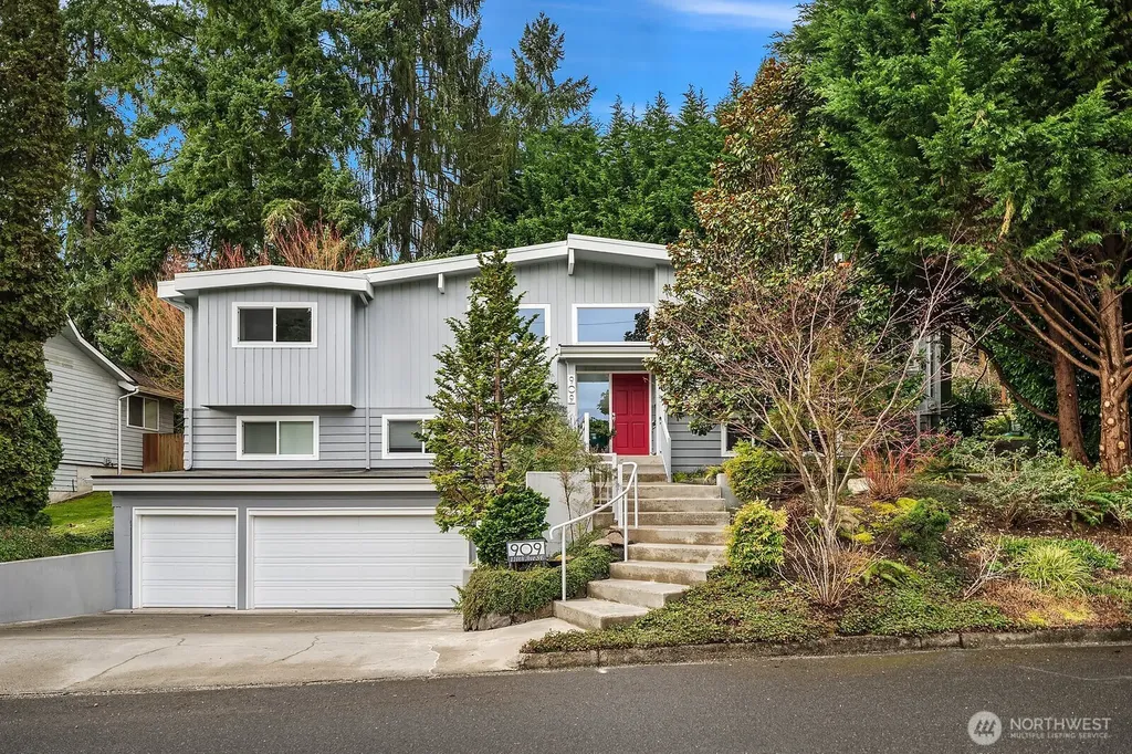 909 110th Avenue SE Bellevue WA 98004