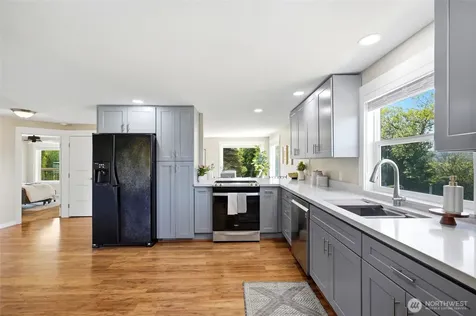 4519 38th Street SE Everett WA 98201