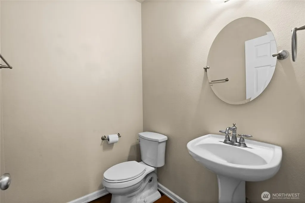 3722 Kinsale Lane SE Olympia WA 98501