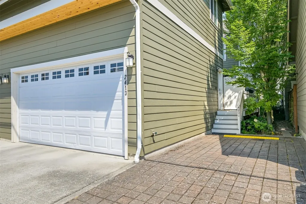 2413 Peabody Street Bellingham WA 98225