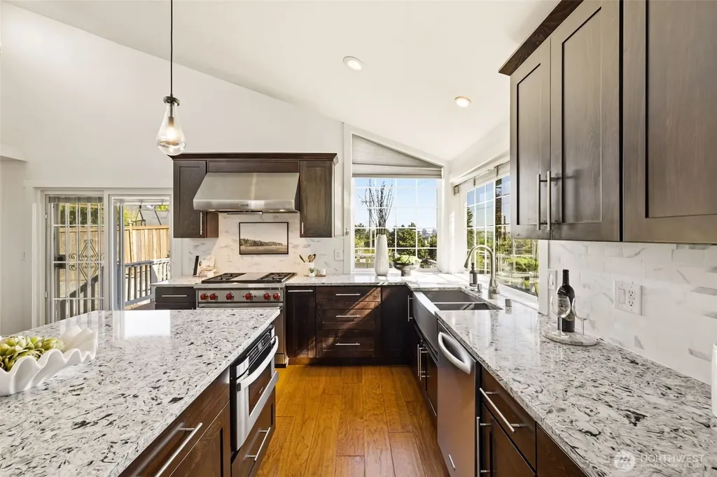 505 NE 78th Street Seattle WA 98115