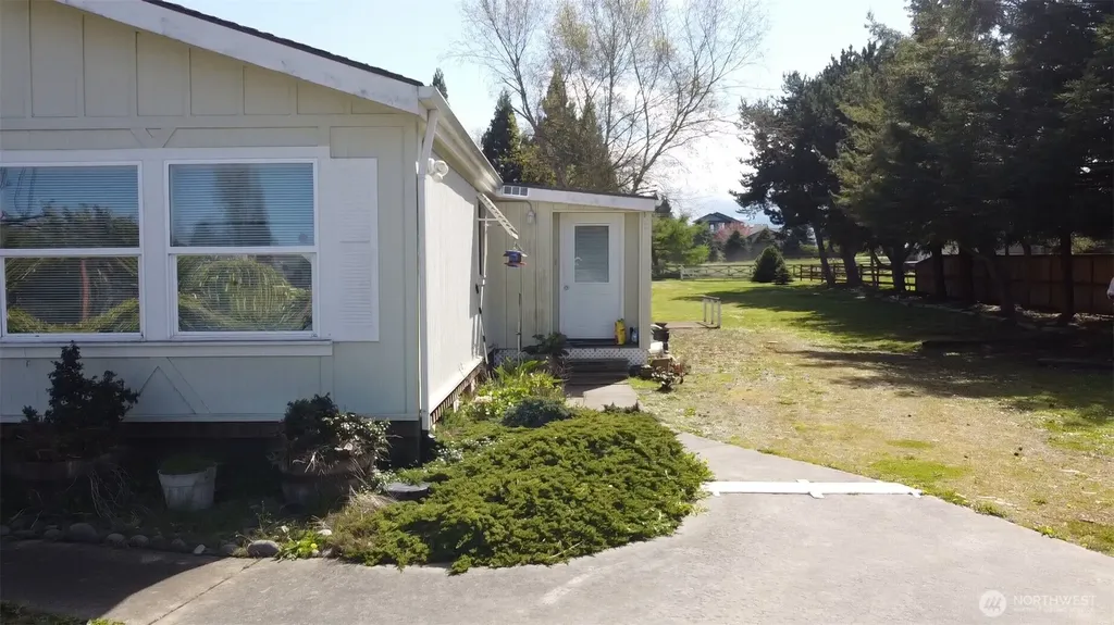 62 Morning Star Way Sequim WA 98382