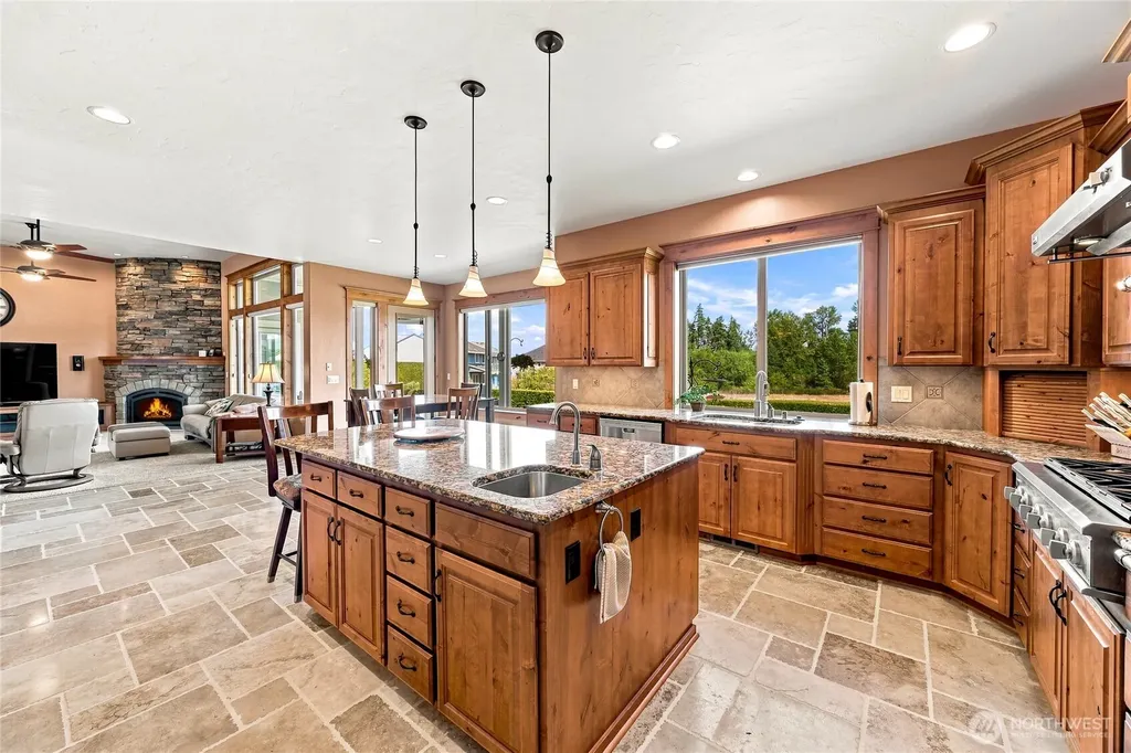 16905 135th Ave Court East Puyallup WA 98374