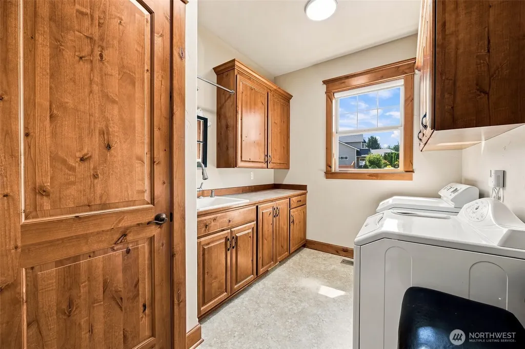 16905 135th Ave Court East Puyallup WA 98374