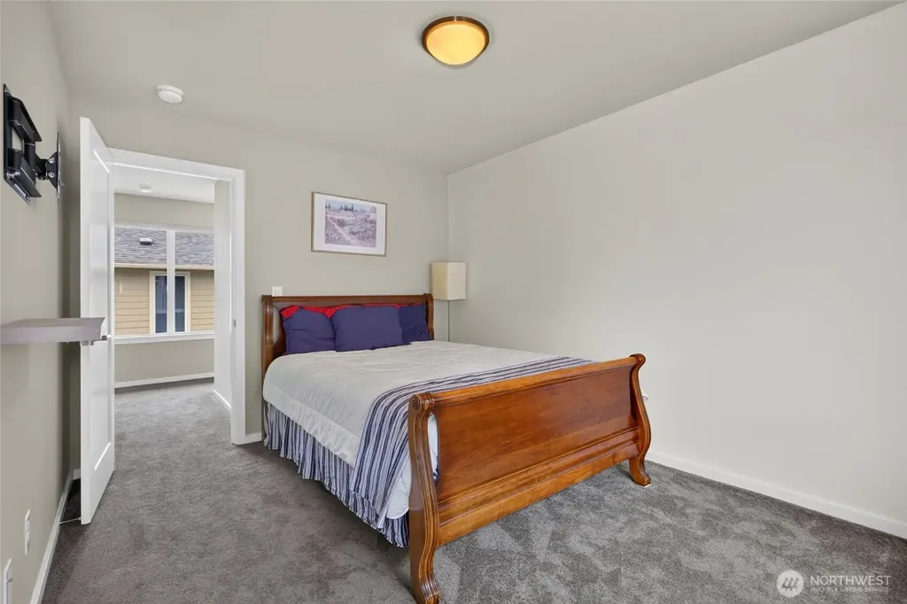 19824 137 Street SE Monroe WA 98272