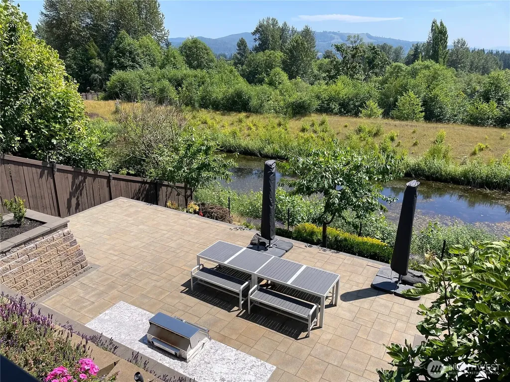 19824 137 Street SE Monroe WA 98272
