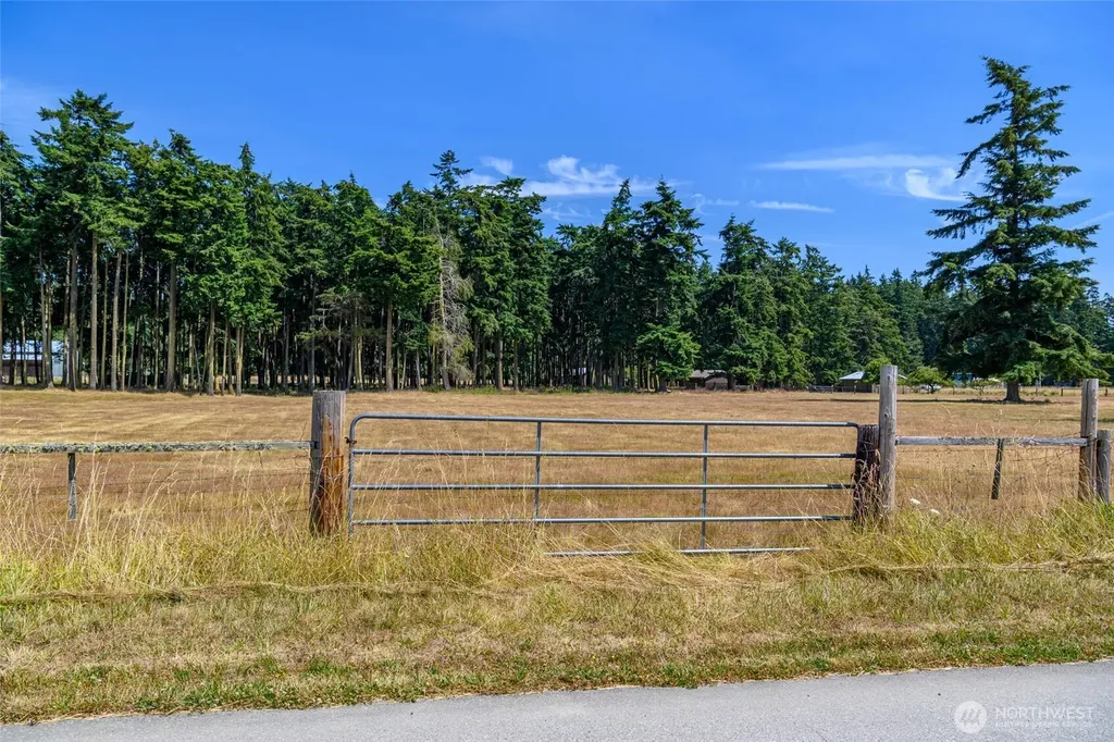 347 Jacobs Road Coupeville WA 98239