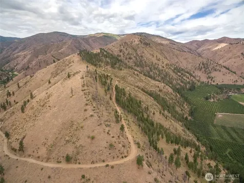5058 Mills Canyon Road Entiat WA 98822