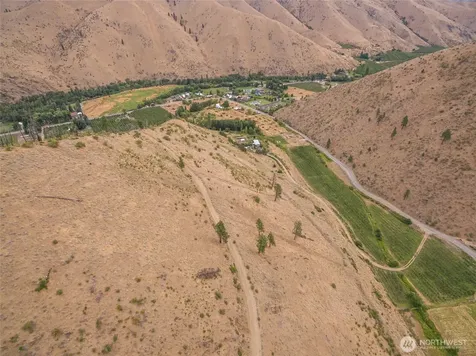 5058 Mills Canyon Road Entiat WA 98822