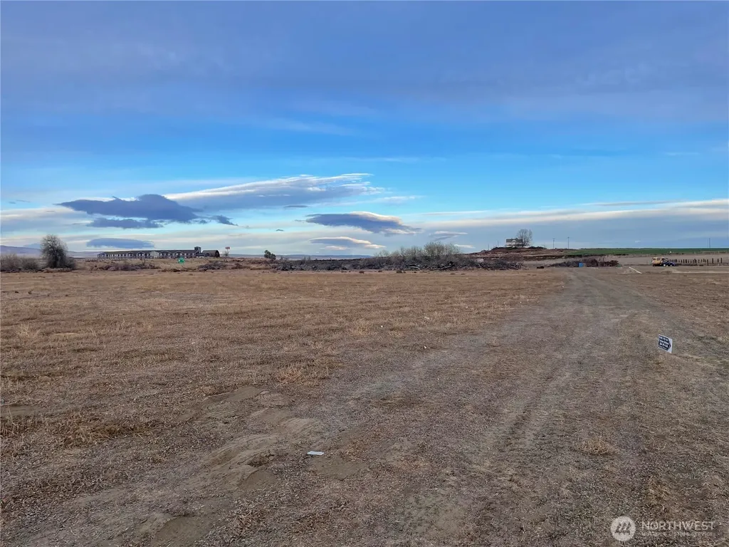 4412 Clyde Circle Sunnyside WA 98944