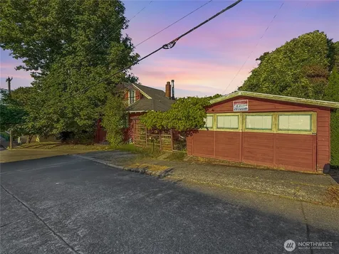 801 Newton Street Seattle WA 98109