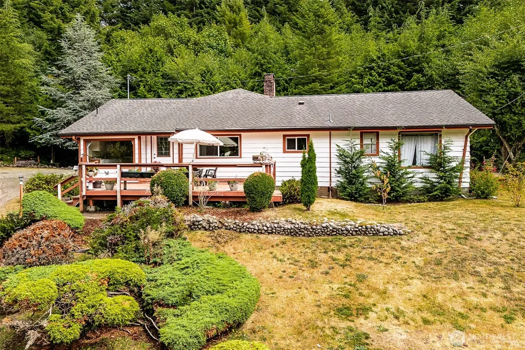 4802 Olympic Highway Aberdeen WA 98520