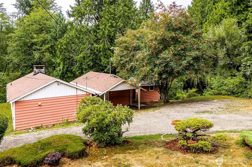 4802 Olympic Highway Aberdeen WA 98520