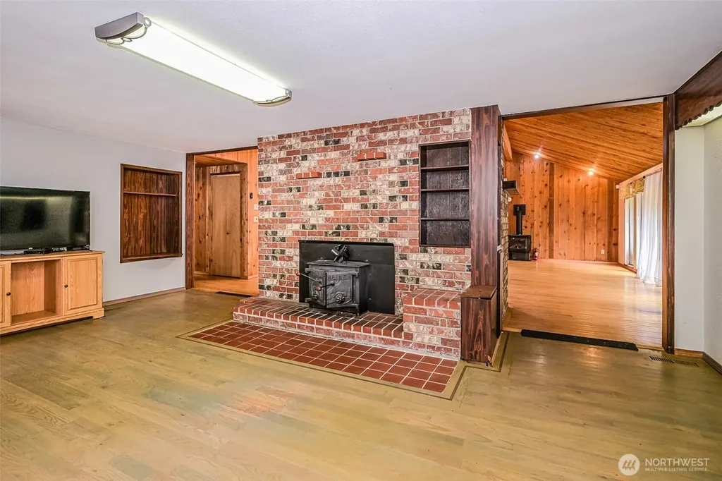4802 Olympic Highway Aberdeen WA 98520