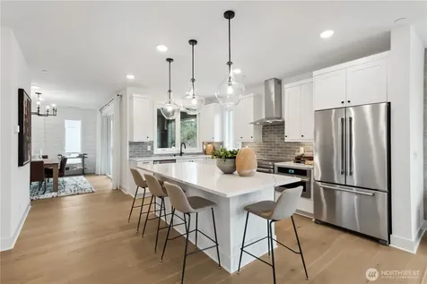 12207 137th Place NE Redmond WA 98052