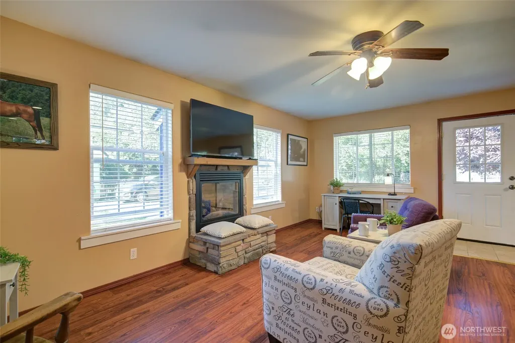 232 Fisher Avenue NE Ocean Shores WA 98569