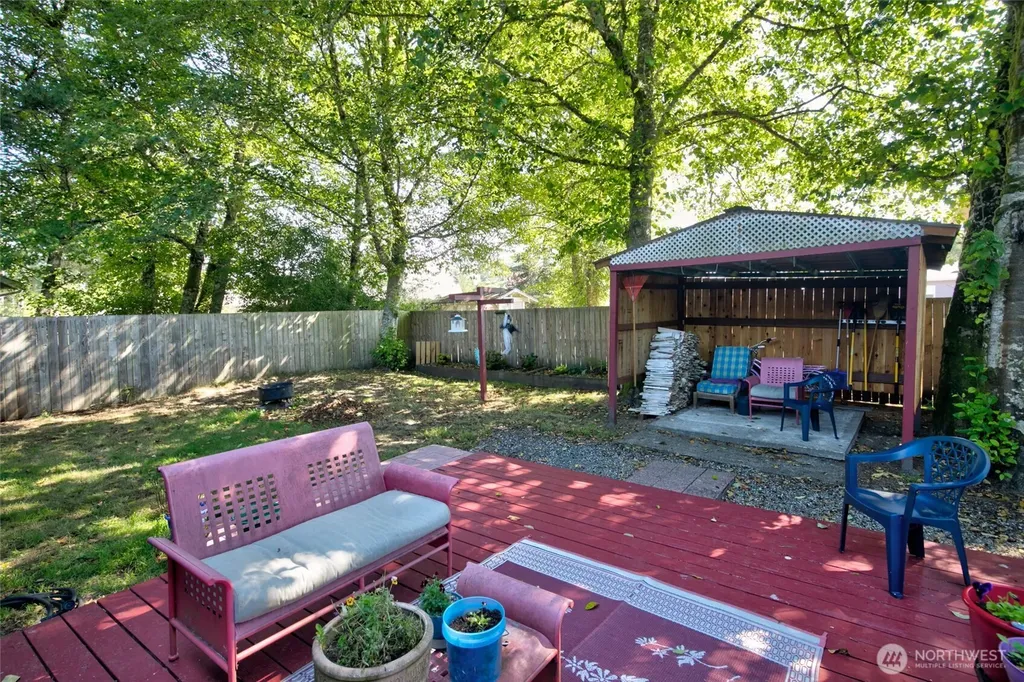 232 Fisher Avenue NE Ocean Shores WA 98569