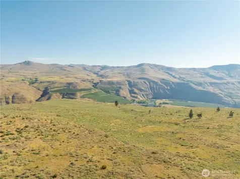 0 Goat Ridge Lot 6 - Highway 153 Pateros WA 98846