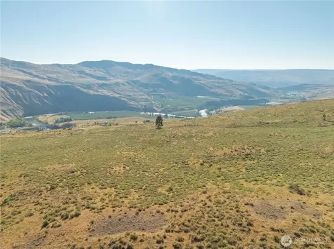 0 Goat Ridge Lot 6 - Highway 153 Pateros WA 98846