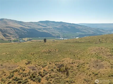 0 Goat Ridge Lot 6 - Highway 153 Pateros WA 98846