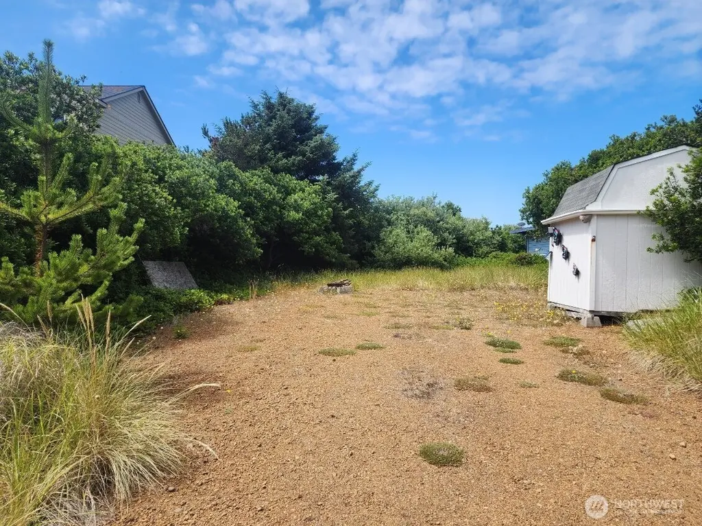 339 Sand Dune Avenue NW Ocean Shores WA 98569