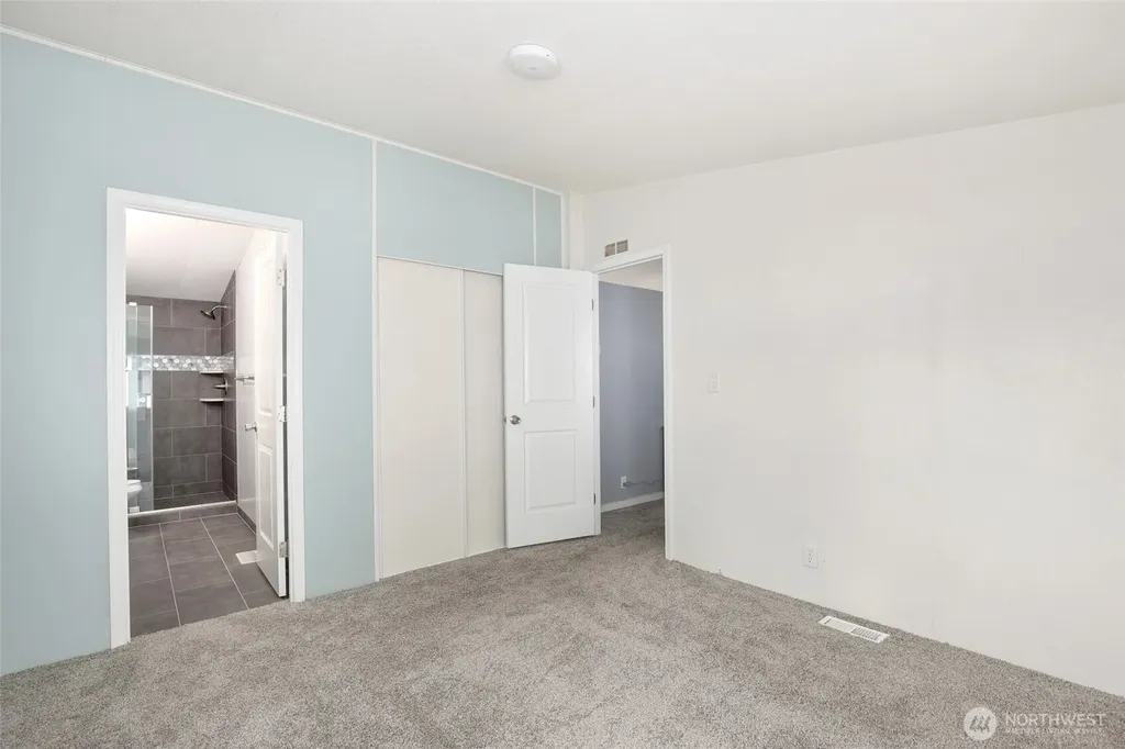 3431 S 180th Place Seatac WA 98188