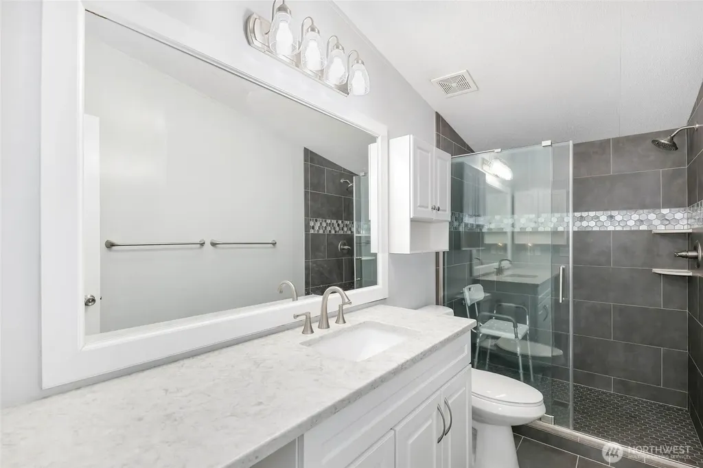 3431 S 180th Place Seatac WA 98188