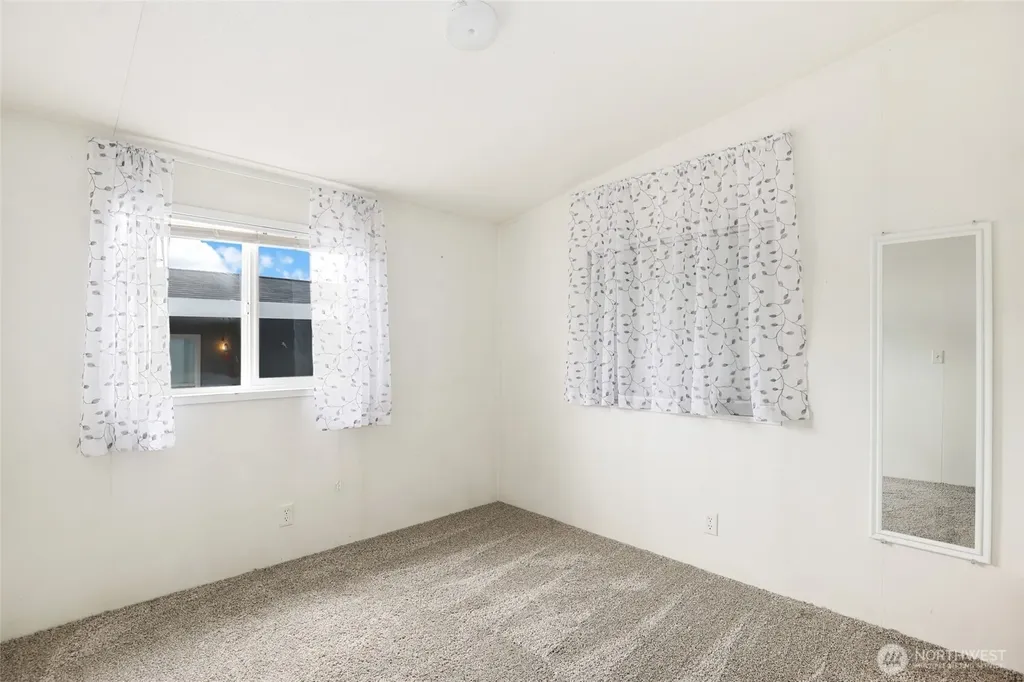 3431 S 180th Place Seatac WA 98188