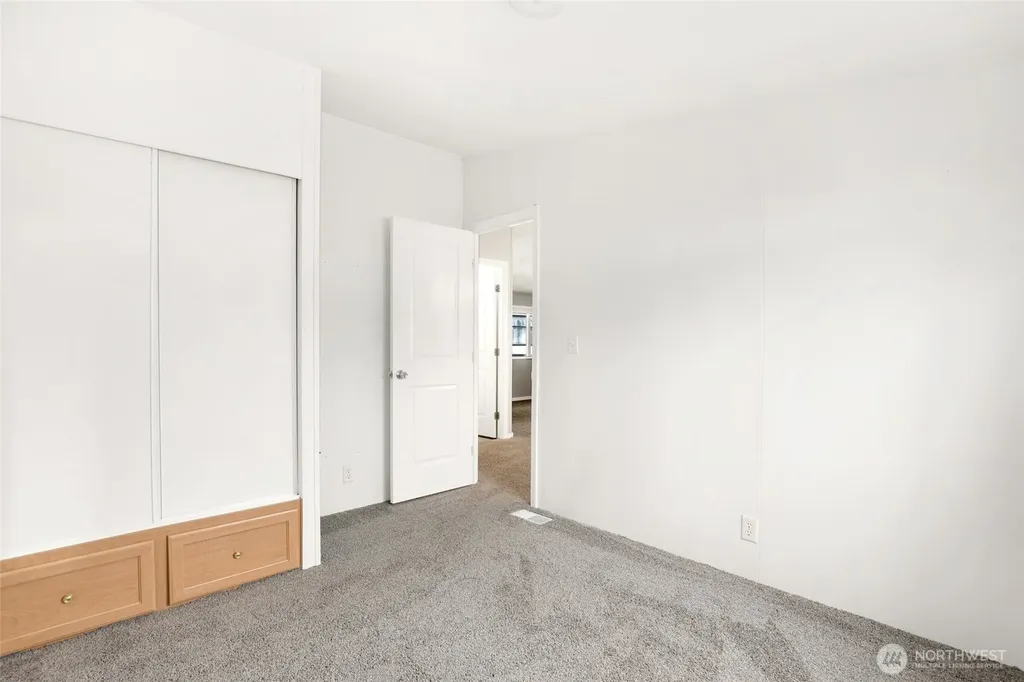 3431 S 180th Place Seatac WA 98188