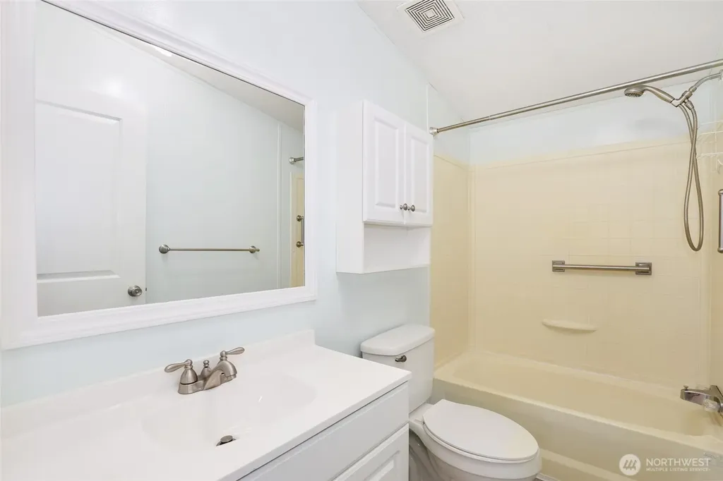3431 S 180th Place Seatac WA 98188