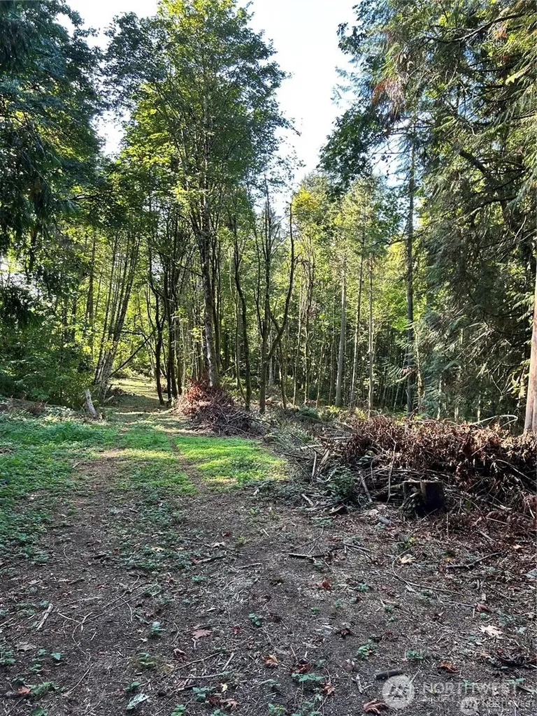 0 NE Dawn Road Bremerton WA 98311