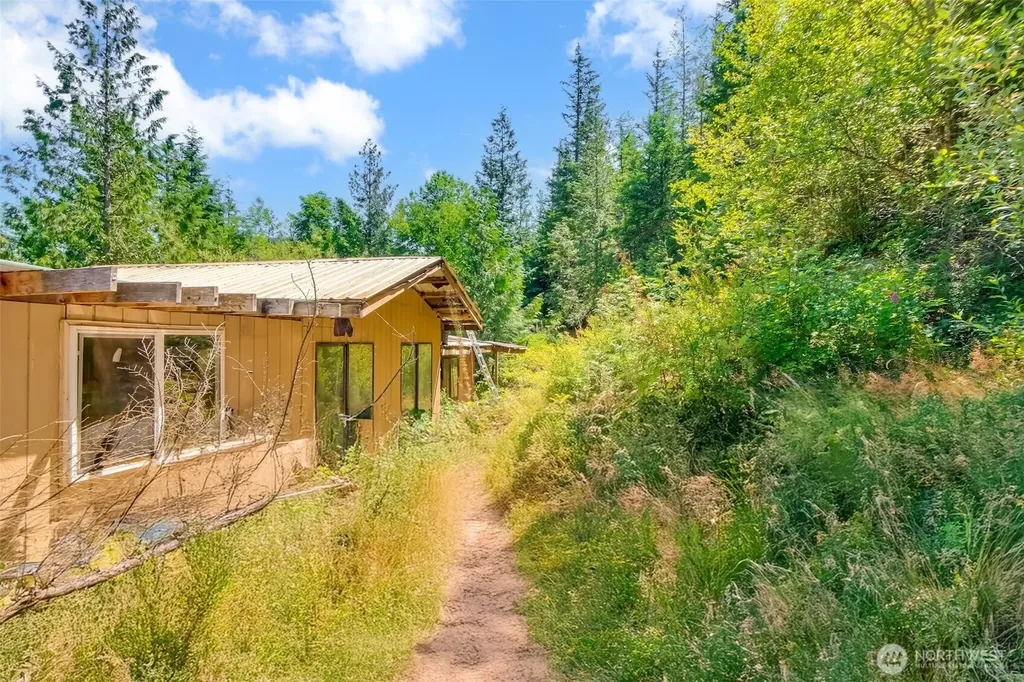 32750 343rd Ave SE Ravensdale WA 98051