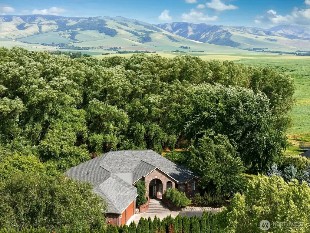 1629 Wheatcrest Road Walla Walla WA 99362