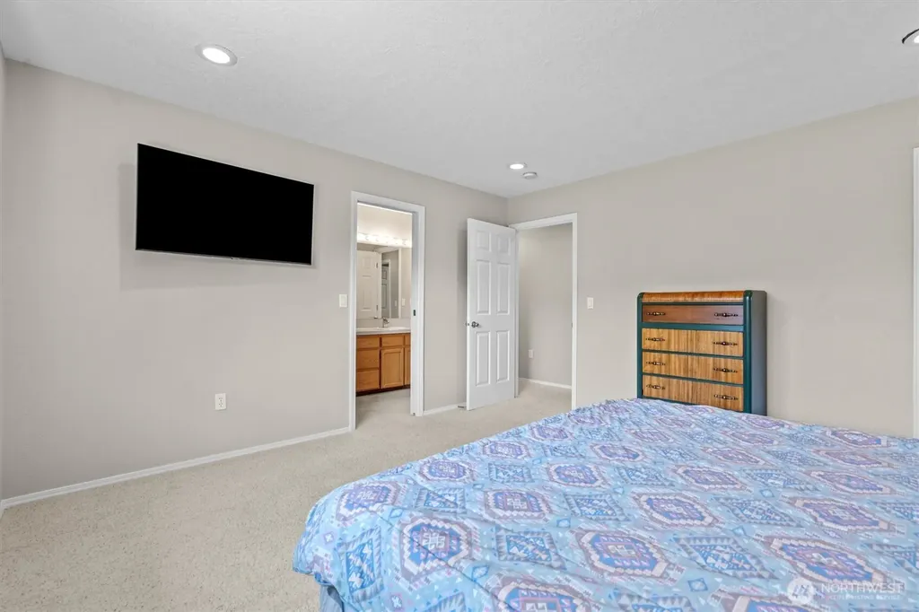 1205 116th Lane Long Beach WA 98631