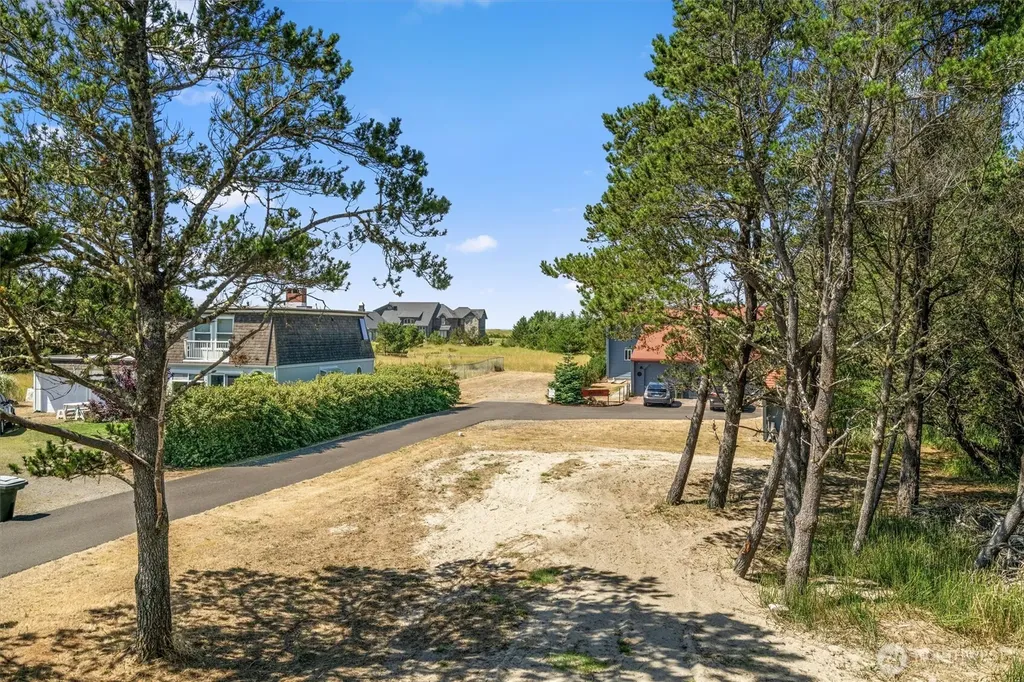 1205 116th Lane Long Beach WA 98631